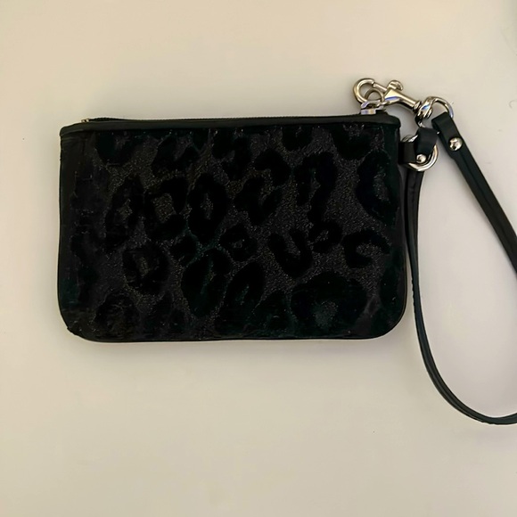 Coach wristlet - Picture 2 of 3